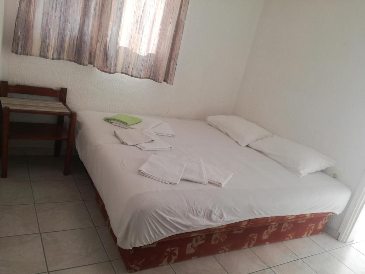 Miron Apart&Rooms Rafailovici Exterior foto