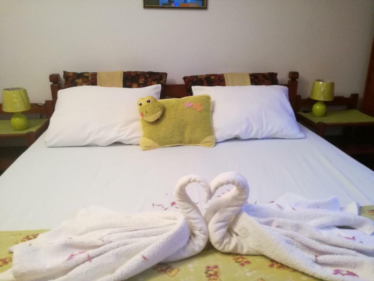 Miron Apart&Rooms Rafailovici Exterior foto